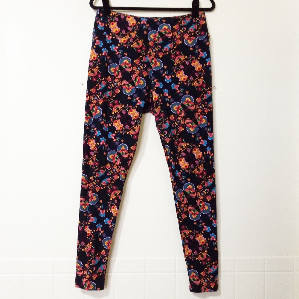 LuLaRoe TC Tall and Curvy Floral Paisley Leggings